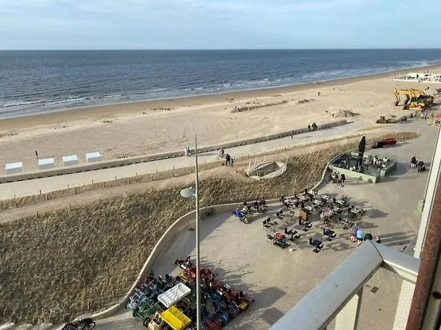 Seagusta - Sea View Apartment In Middelkerke